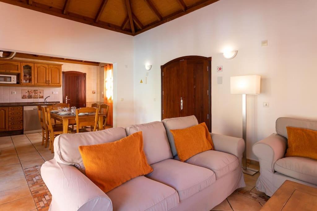 Villa Helen - Heated Pool Wifi Smarttv Barbecue Corralejo Ngoại thất bức ảnh